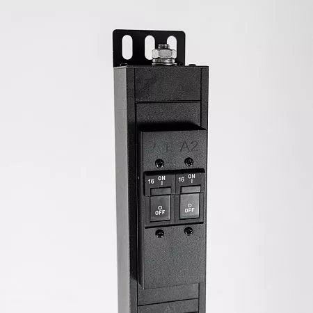 Блок розеток вертикальный базовый МИКсистем (PDU) MIK-2G-0U-32A-400-36-C13-6-C19-IEC309-32-3-P-B